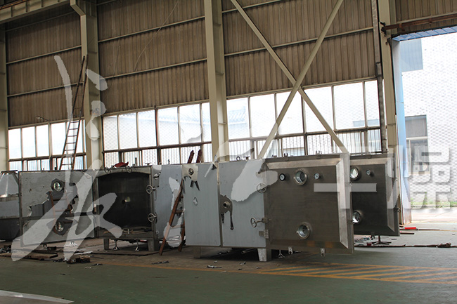 方型真空干燥机-长江干燥